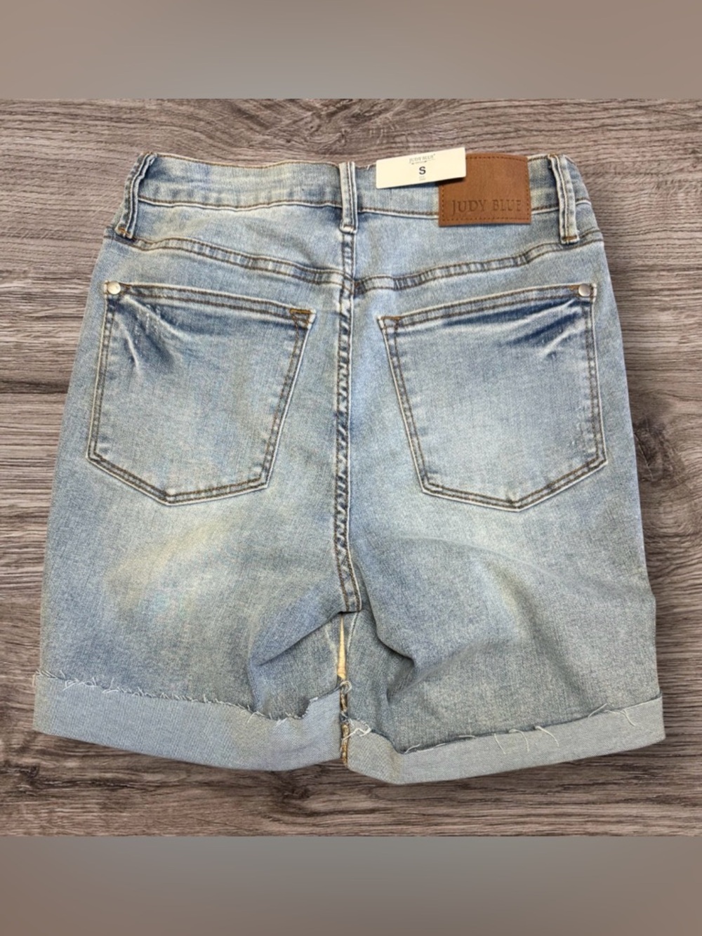 NWT Judy Blue High Waist Tummy Control Denim Shorts SZ S - Picture 2 of 8